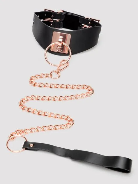 Lovehoney Premium Faux Leather Collar and Leash