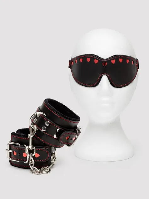 Bondage Boutique Heart Blindfold and Cuff Set (2 pieces)