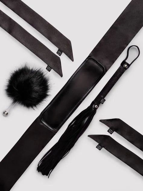 Lovehoney Tie and Tempt Luxury Bondage Kit (7 Pieces)